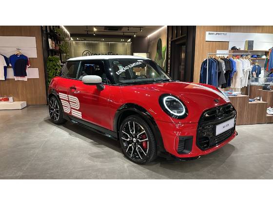 MINI COOPER 2.0 16V TWINPOWER GASOLINA JOHN COOPER WORKS VICTORY EDITION 2P STEPTRONIC MINI COOPER 2.0 16V TWINPOWER GASOLINA JOHN COOPER WORKS VICTORY EDITION 2P STEPTRONIC
